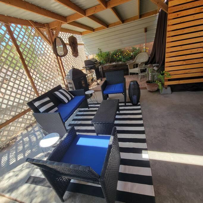 Desert Oasis With Hot Tub! لاس كروسيس، نيومكسيكو المظهر الخارجي الصورة
